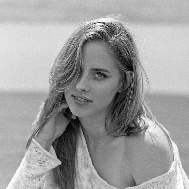 Female model photo shoot of Carrie Keist in Kelowna