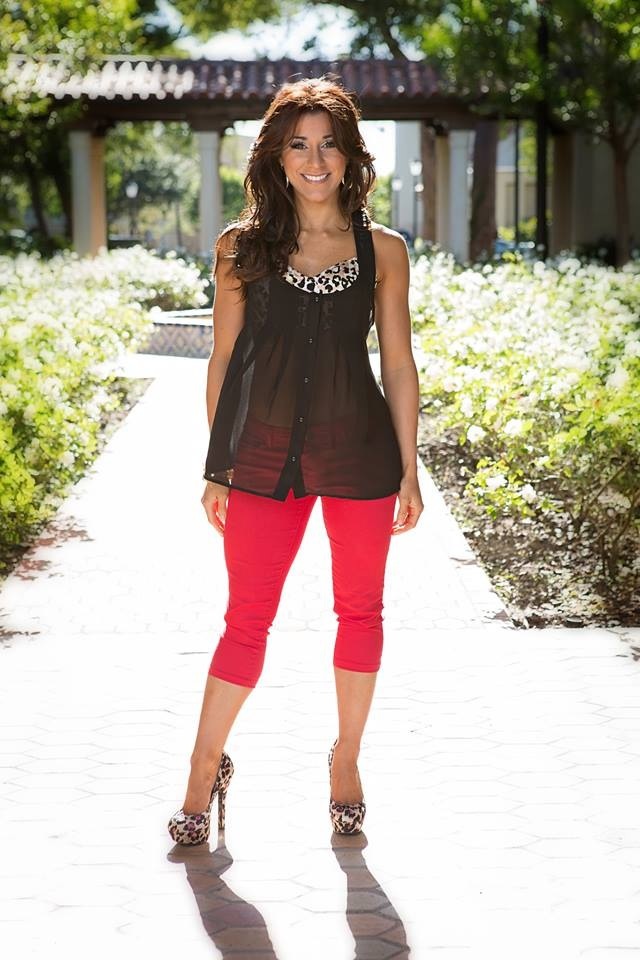 Female model photo shoot of Jessi Marshall in Rollins College - Winter Park, FL