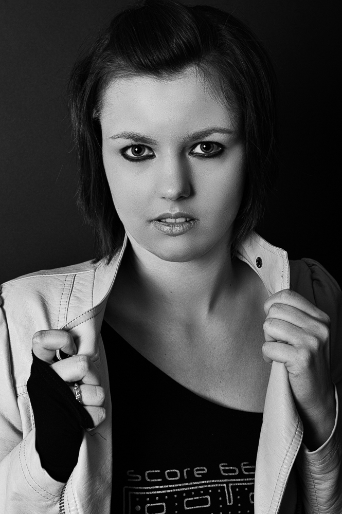 Female model photo shoot of Emmaretta