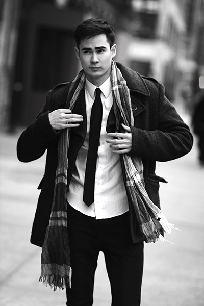 Male model photo shoot of Ian Watson