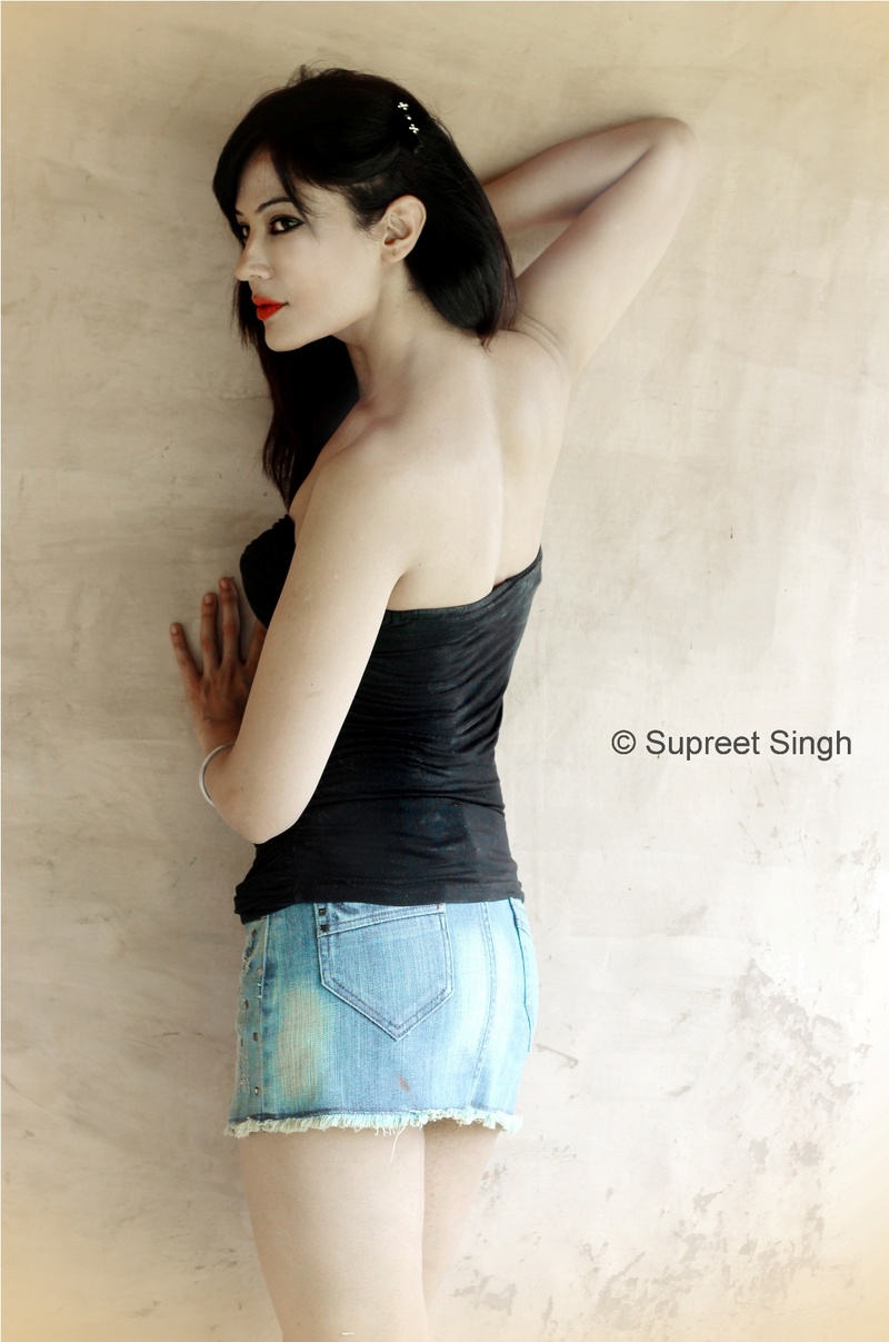 Female model photo shoot of Shafakh Khan by SupreetS in Jigsaw Production, Lyall Farm, Chandigarh