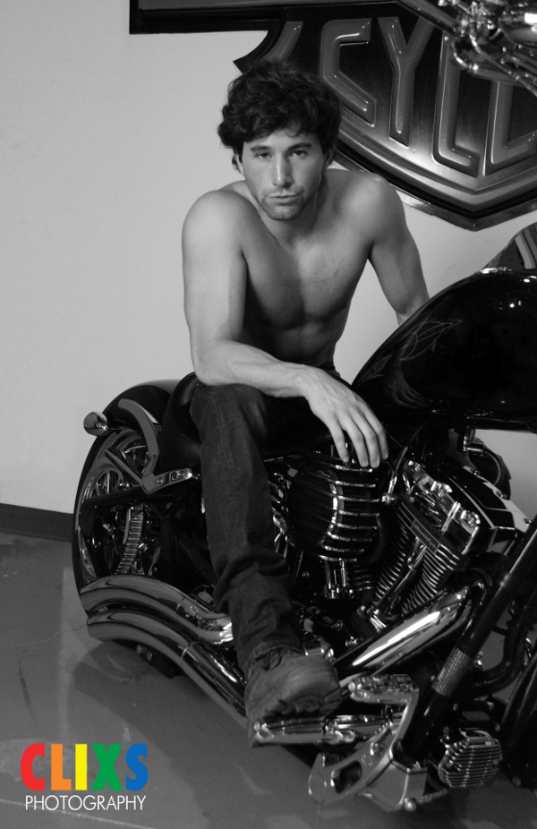 Male model photo shoot of Spencer Smallwood