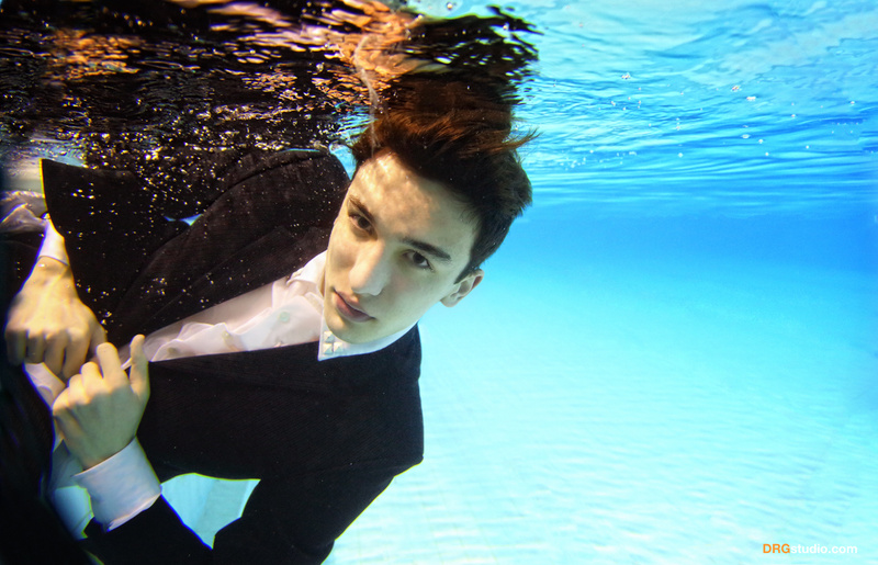Male model photo shoot of MAKEMAN in swimming pool, Kaliningrad