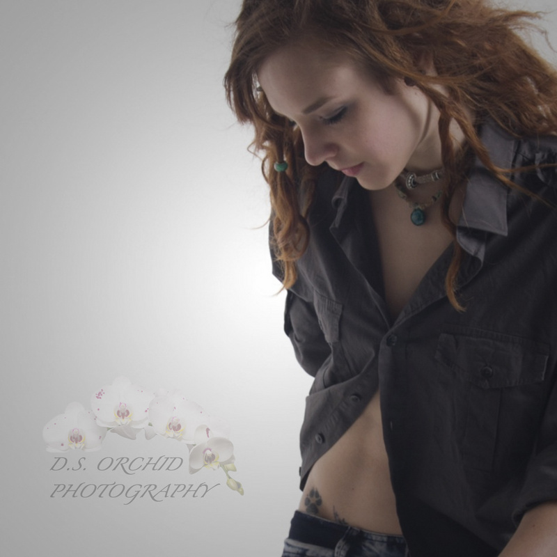Female model photo shoot of Laura_E by DS_ORCHID