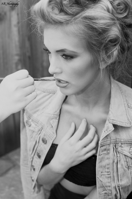 Female model photo shoot of Sarah Everhart
