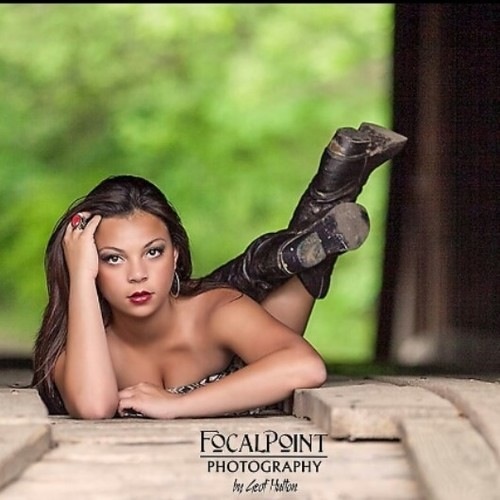 Female model photo shoot of Jasmine Racquel Hoffman