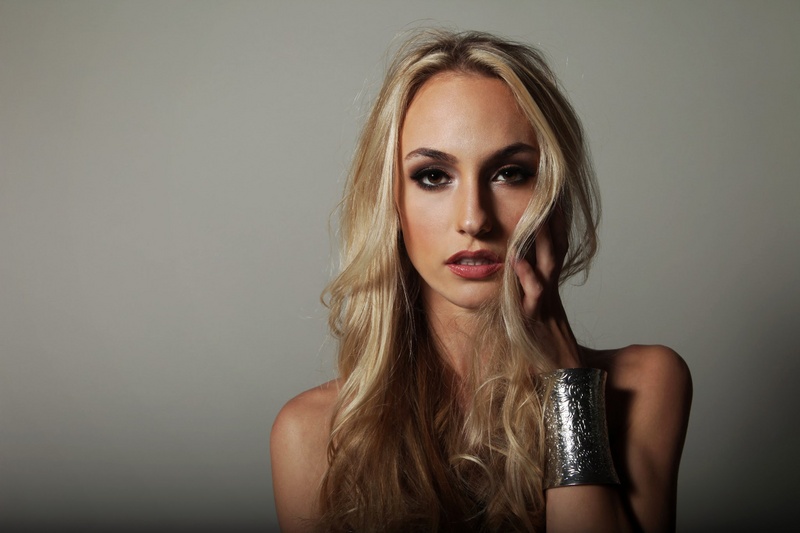 Female model photo shoot of Eryn Masucci by David Quinn Photography