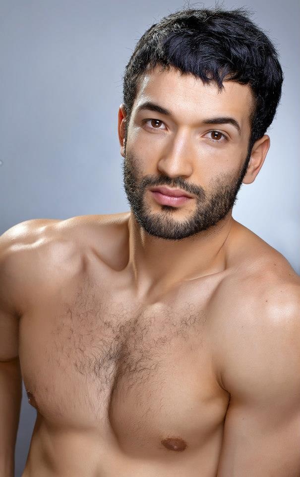 Male model photo shoot of Rayan2013