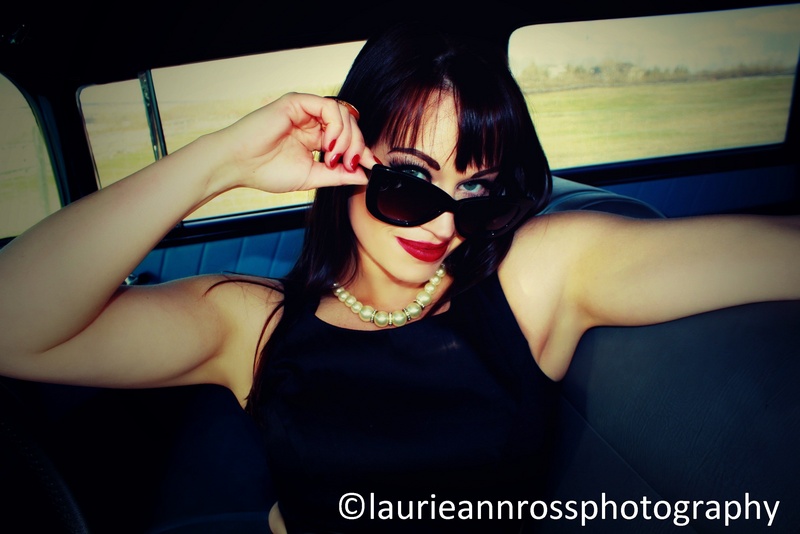 Female model photo shoot of Laurie Ann Ross