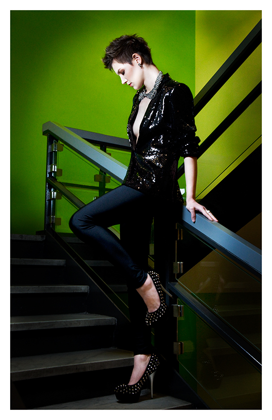 Female model photo shoot of Universaldesign