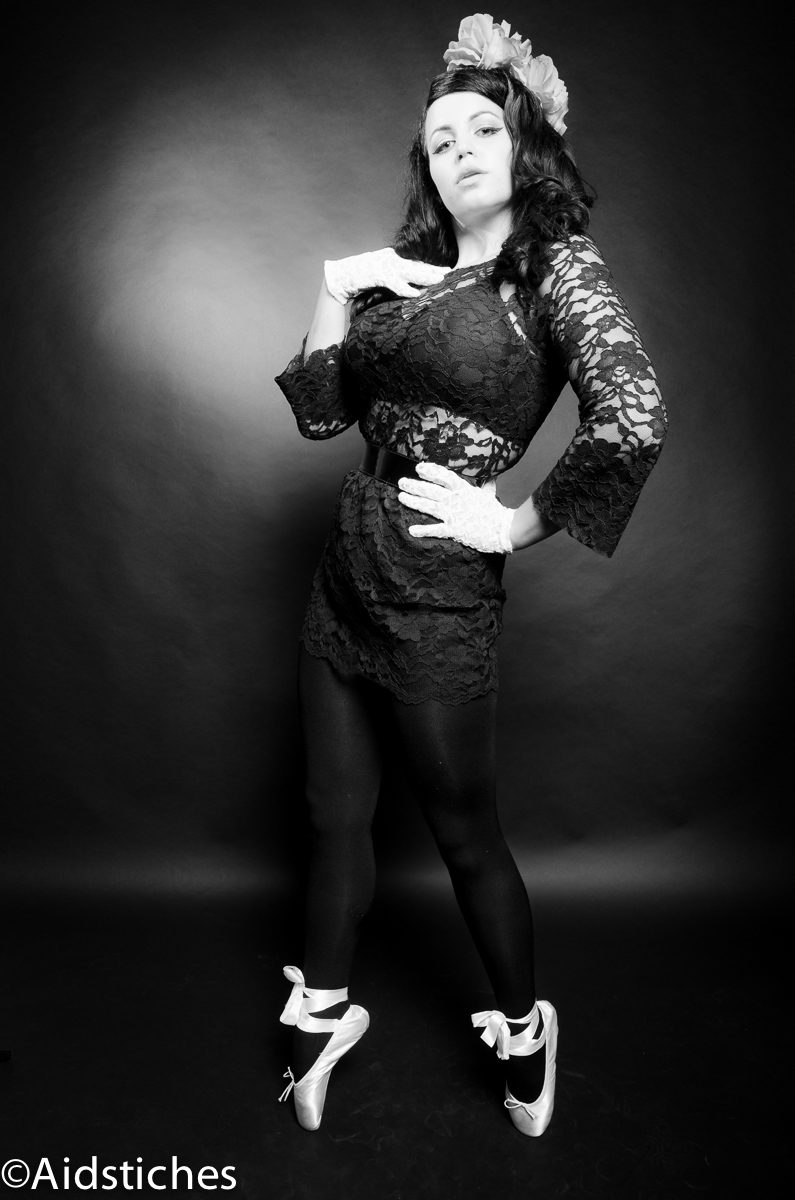 Female model photo shoot of Miss Darla Deville