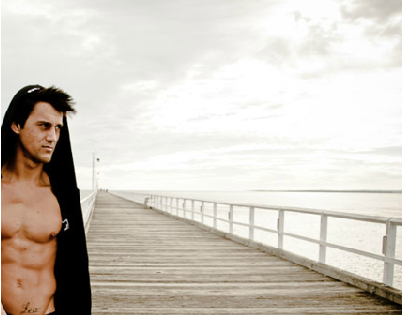 Male model photo shoot of Boyd Fraser