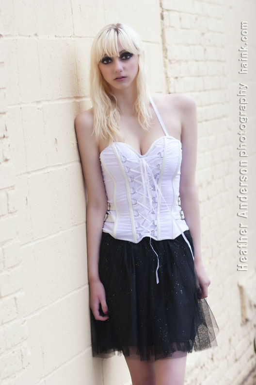 Female model photo shoot of Savanna Dunham by ZeFo