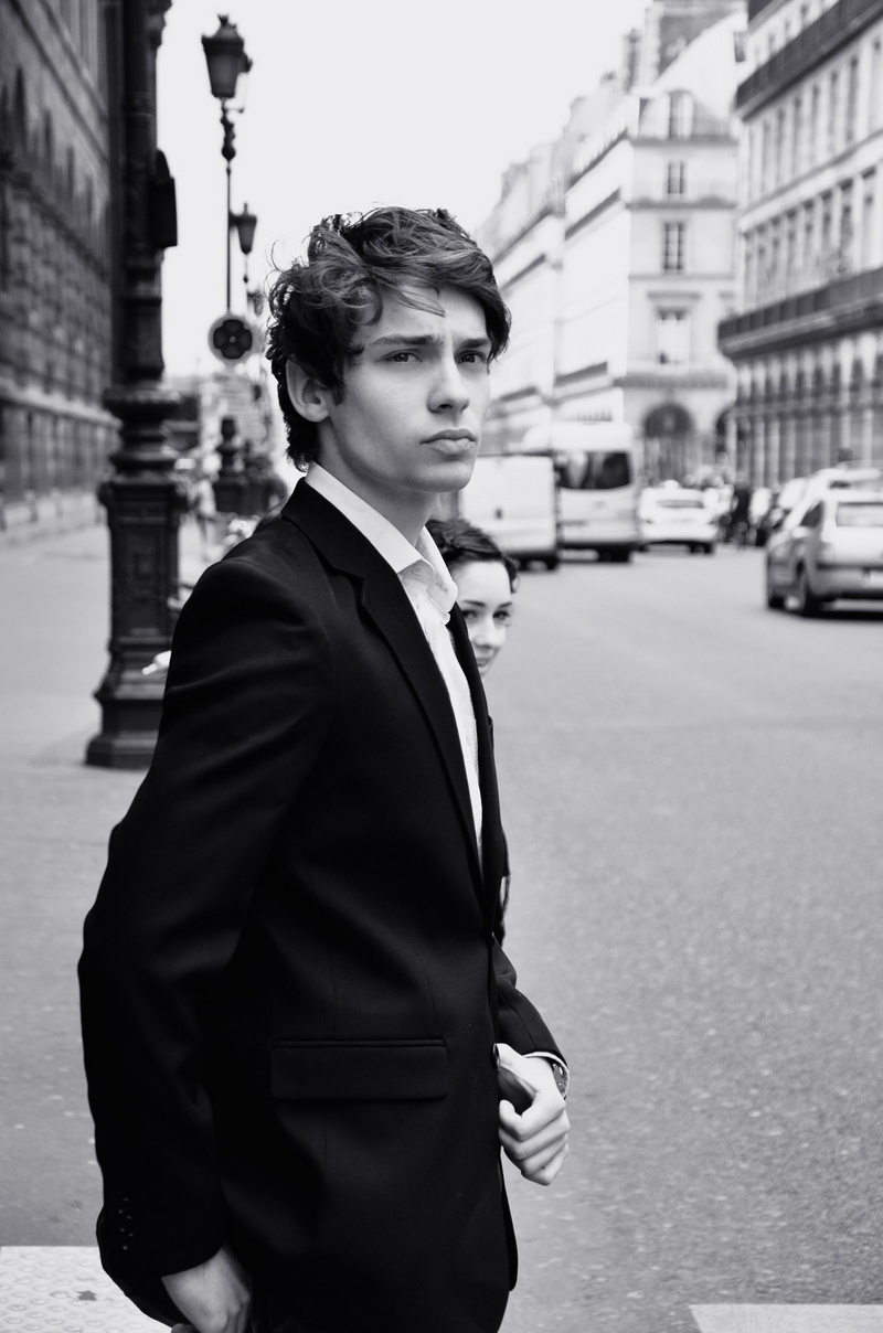 Male model photo shoot of Alex Alex Alex in Paris