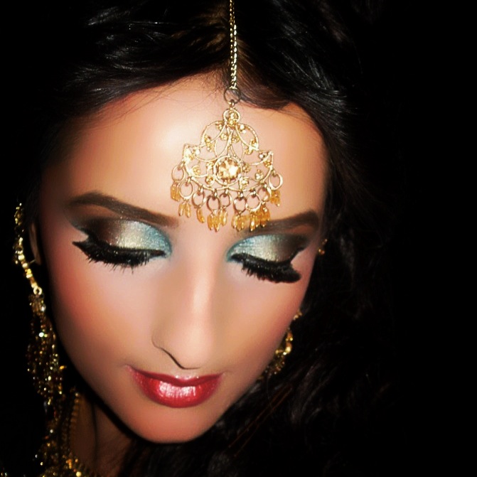 Female model photo shoot of Sadaf Kharal