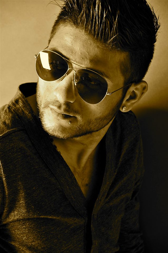 Male model photo shoot of Lucian Ciupitu