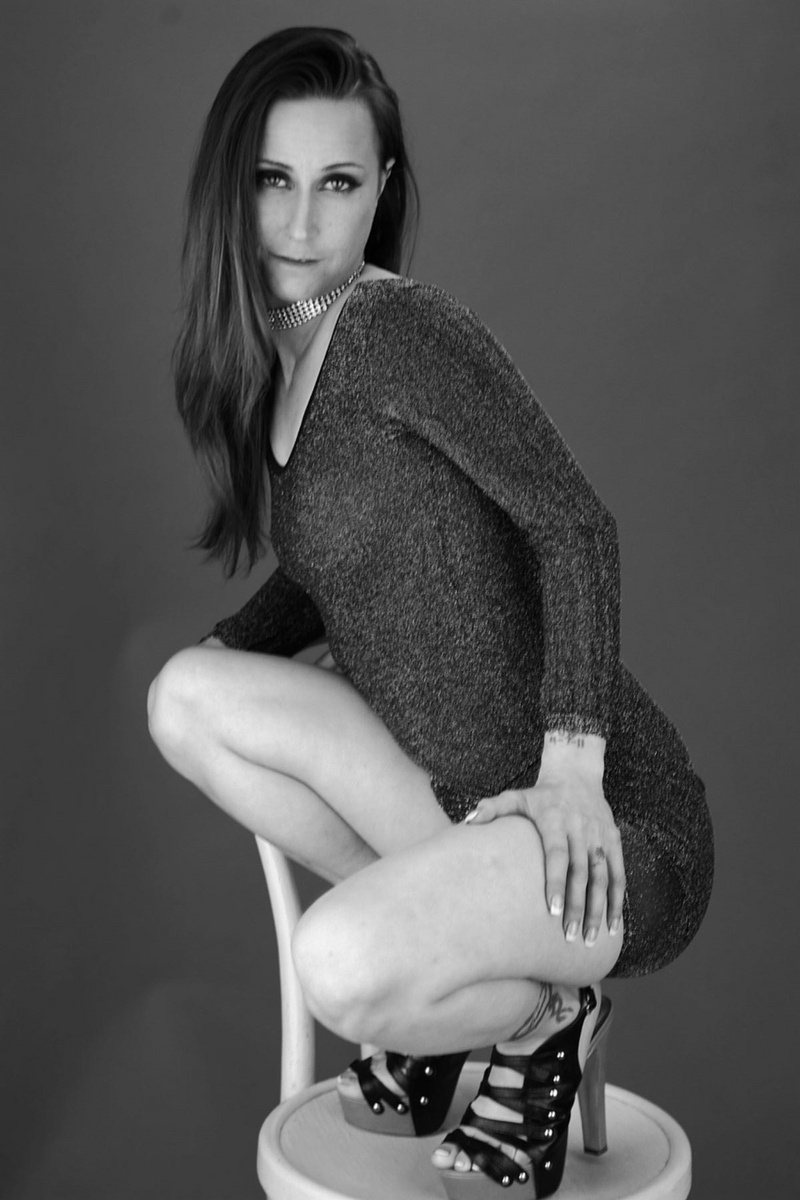 Female model photo shoot of Brooklyn Seibert by Allan Miller
