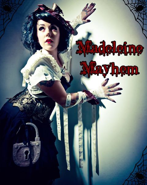 Female model photo shoot of Madeleine Mayhem 