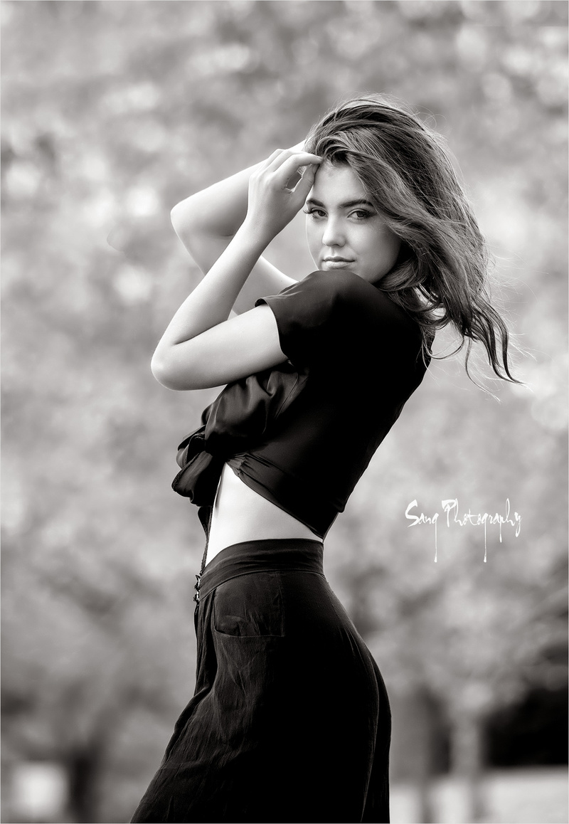 Female model photo shoot of Vivienne Sergis, makeup by Suzie Ng