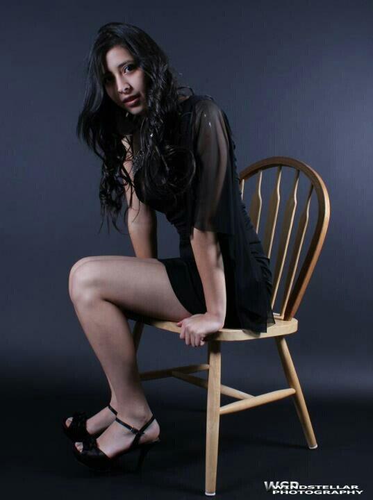 Female model photo shoot of Gissel Yanez