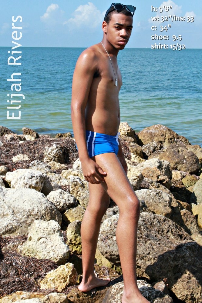 Male model photo shoot of Elijah R