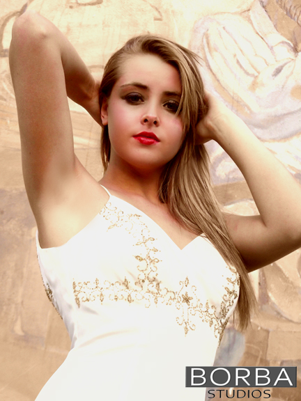Female model photo shoot of Ellie North in Salt Lake City, Utah