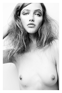 Female model photo shoot of Marta Colli