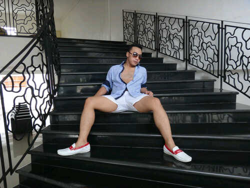Male model photo shoot of Syaw in Surabaya