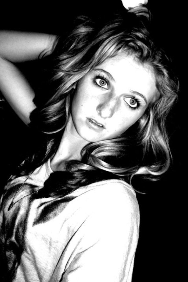 Female model photo shoot of mims_Rebekah