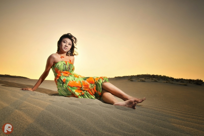 Male model photo shoot of Risa Rimendi in Parang Kusumo Beach Jogjakarta