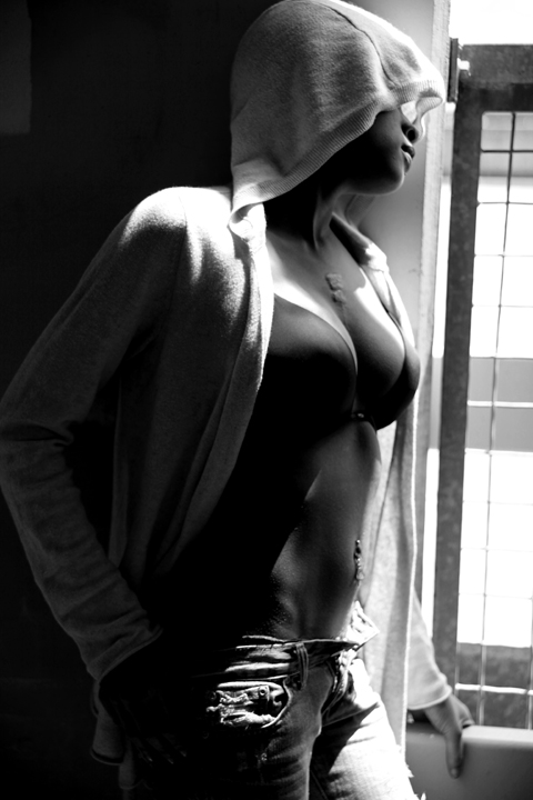 Female model photo shoot of J Cay Williams by Eddy Torigoe