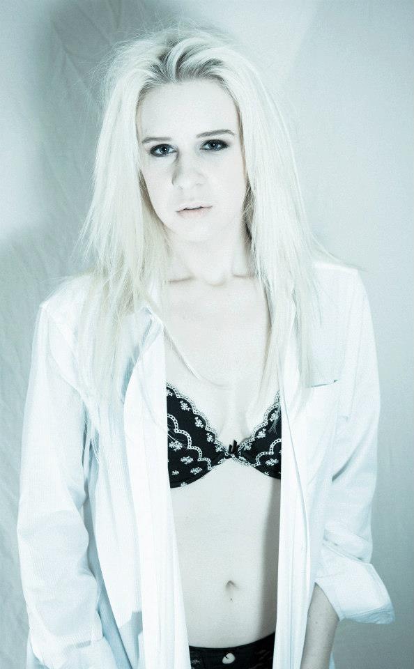 Female model photo shoot of Amber Marie Victoria