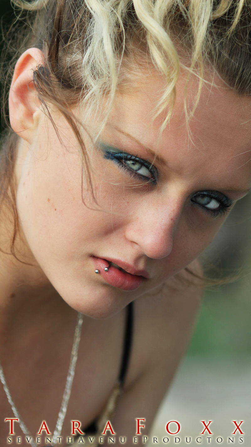 Female model photo shoot of Tara Foxx by SeventhAvenueProduction in Edmonds