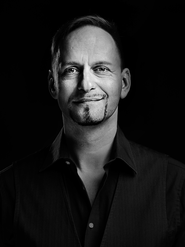 Male model photo shoot of Jan Kocovski