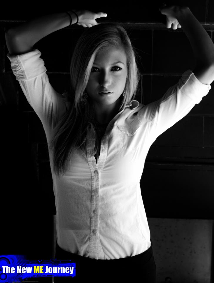 Female model photo shoot of Victoria Lynn Roth in Missouri, Columbia