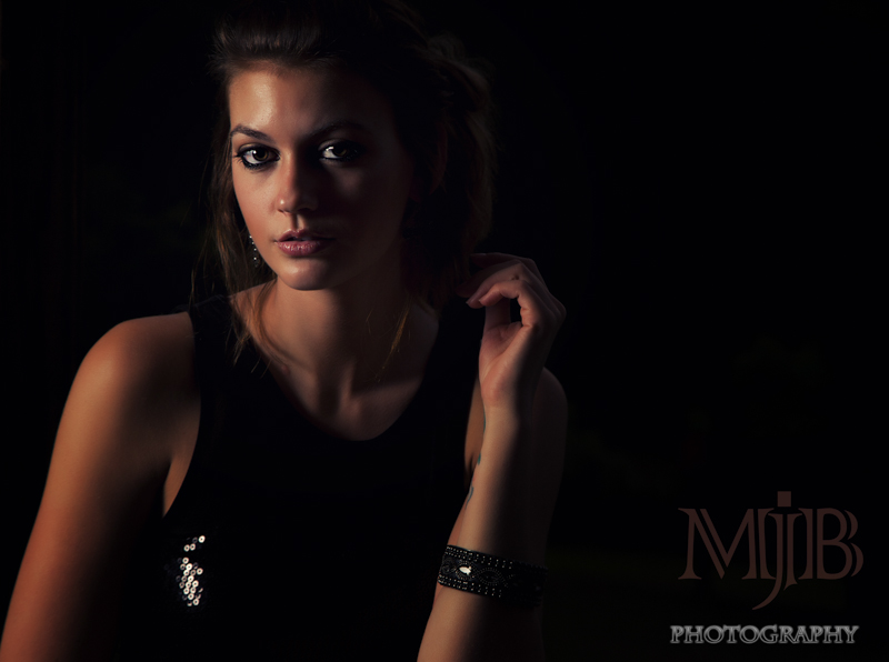 Female model photo shoot of Xtina Nicole 