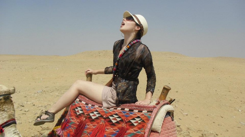 Female model photo shoot of Rachel Zevita in Giza, Egypt