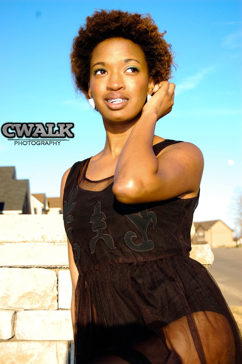 Female model photo shoot of Mz Natural by CWalk Photography