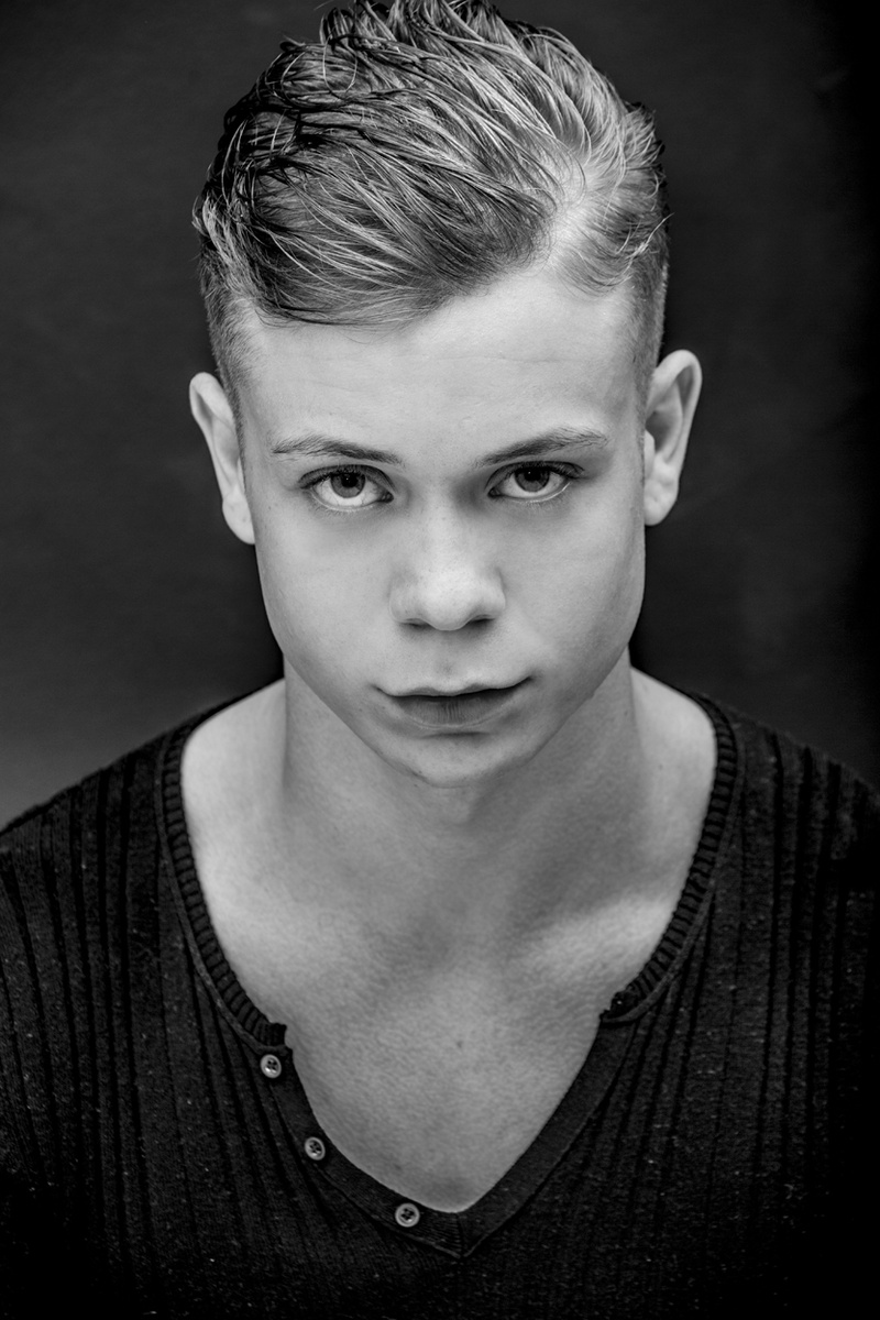 Male model photo shoot of Mason Bartley