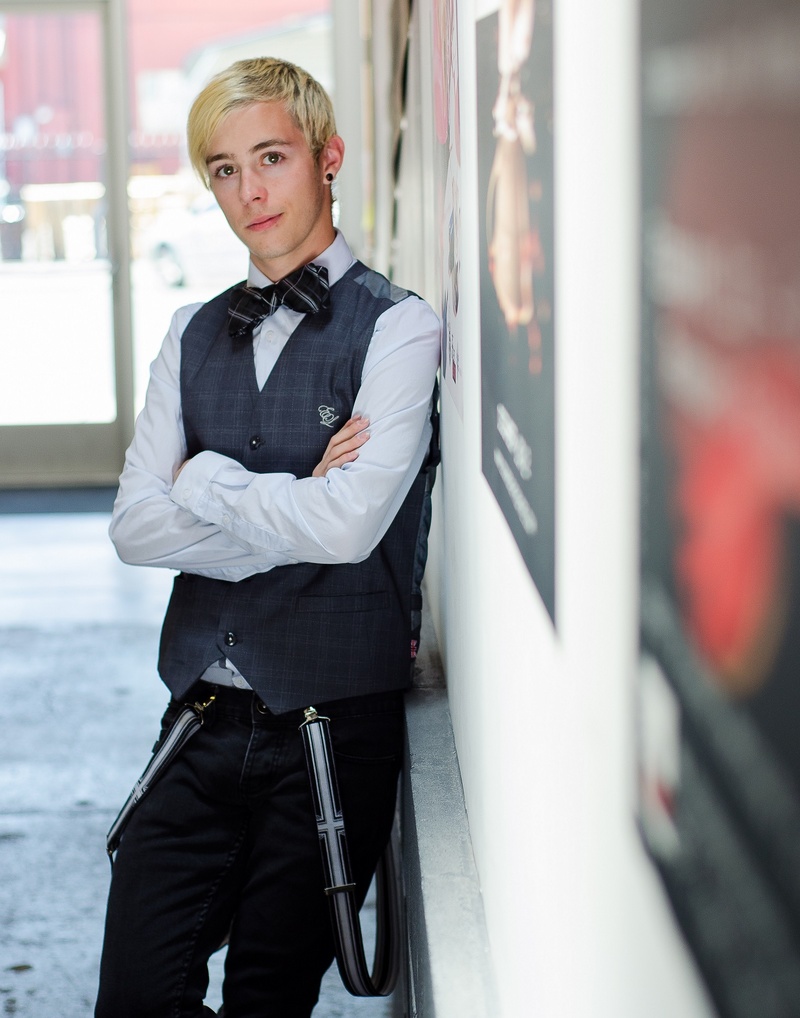 Male model photo shoot of Dustin Hamer in Las Vegas, NV