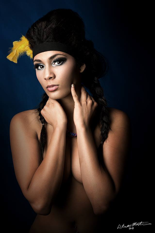 Female model photo shoot of ameerah streeter