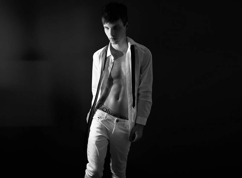 Male model photo shoot of Nick Daoust