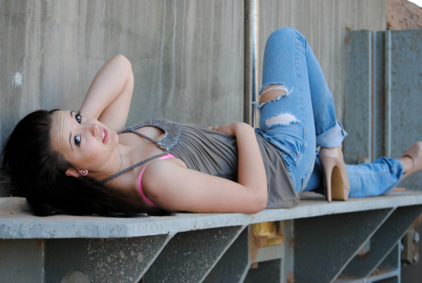 Female model photo shoot of Sammi Mitchell
