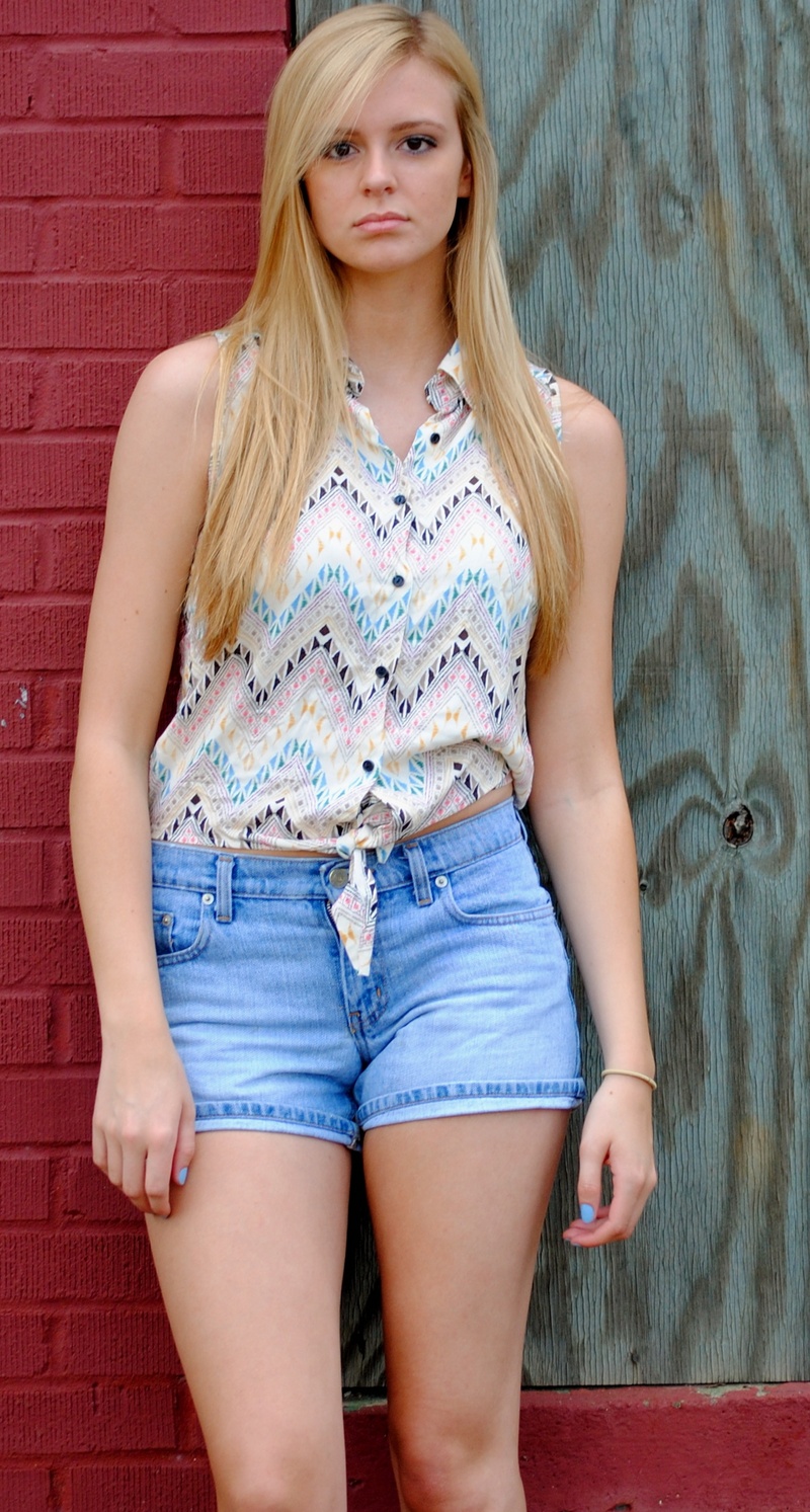 Female model photo shoot of CarloynClark in Noble Street-Anniston, AL