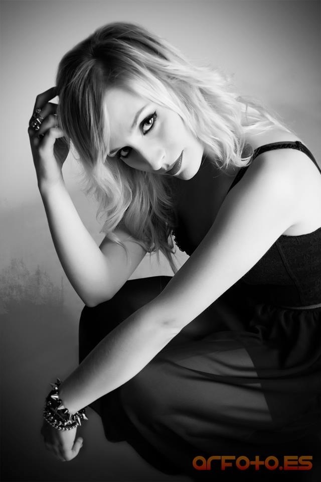 Female model photo shoot of Evana Mechanical