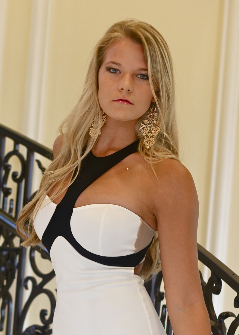 Female model photo shoot of Brooke Elaine Frasure in orlando, FL