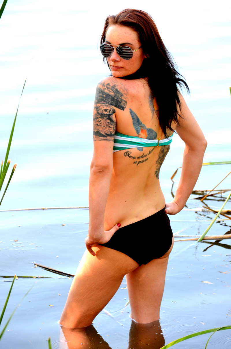 Female model photo shoot of Desdemona Flash in Salt River AZ