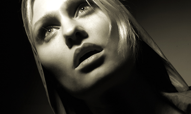 Female model photo shoot of Sylwia Kruk by Tony Wellington in London