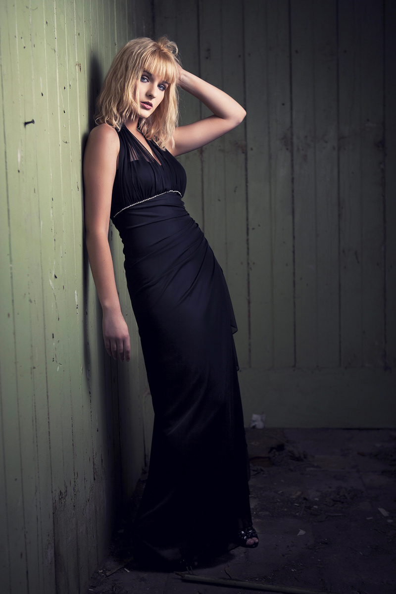 Female model photo shoot of Ali Clarke by Dave Kavanagh