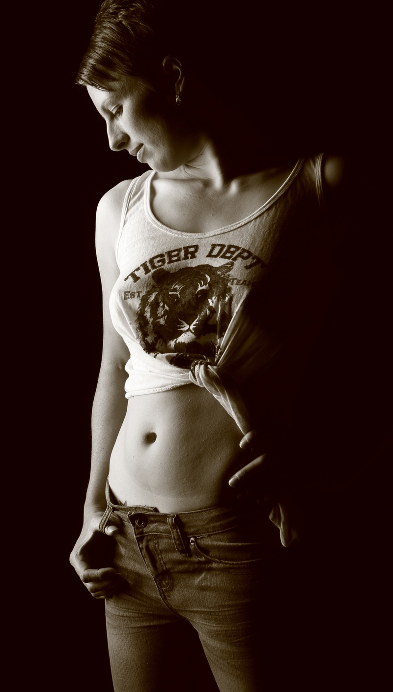 Female model photo shoot of Viso Dangelo